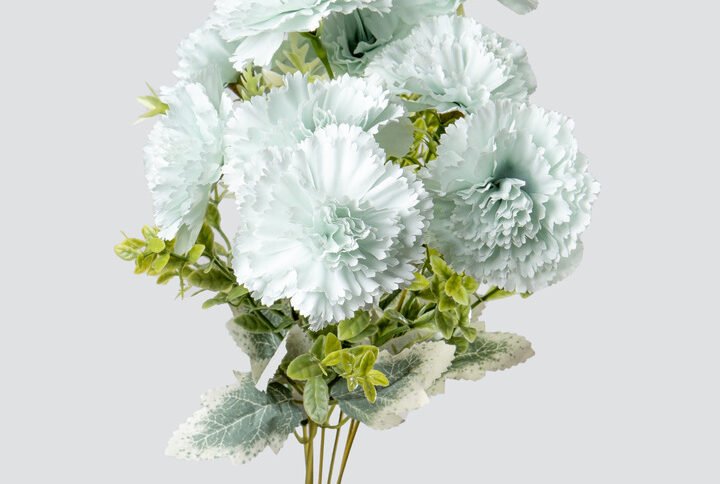 CARNATION BUNCH X14-LT.BLUE